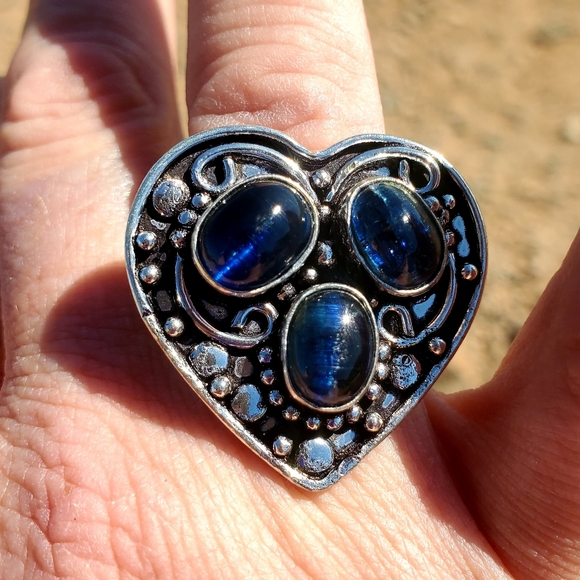 New Amazing Blue Kyanite Heart Shaped 925 Silver Ring. - Picture 3 of 16